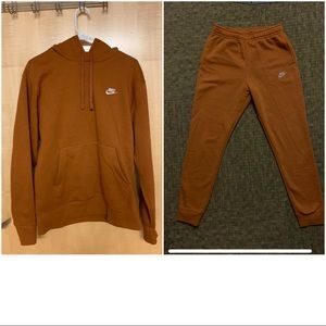 NWOT Nike Sweatsuit